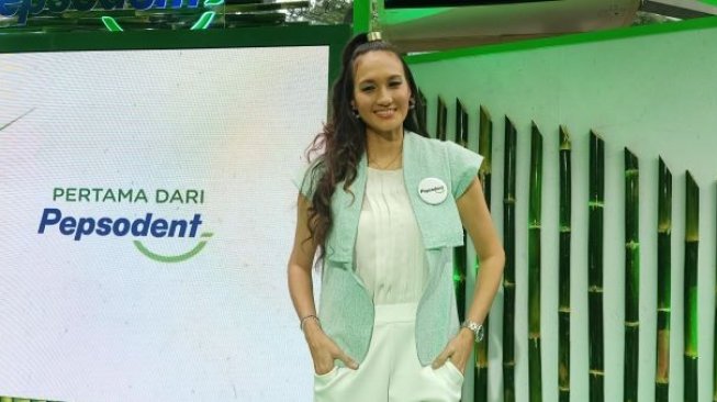 Nadine Chandrawinata Terapkan 5 Langkah Kecil Ini Lestarikan Lingkungan