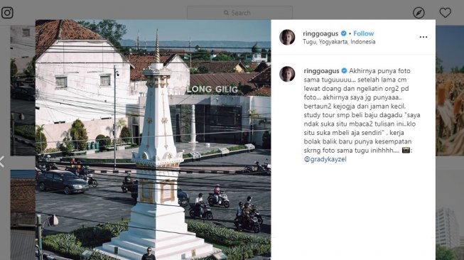 Ringgo Agus Berfoto di Tugu Jogja. (instagram.com/ringgoagus)