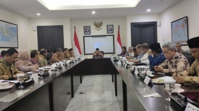 Limpahan Tugas JK, Maruf Amin Pimpin Rapat Bencana Sulteng dan NTB