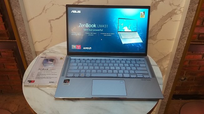 Asus ZenBook UM431 diluncurkan di Jakarta, Kamis (14/11/2019). [Suara.com/Lintang Siltya Utami]