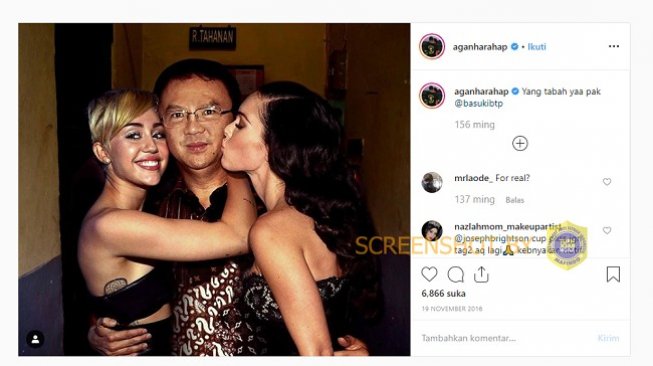 Foto pria mirip Ahok dipeluk dua wanita diunggah di Facebook. (Bidik layar / Turnbackhoax.id)