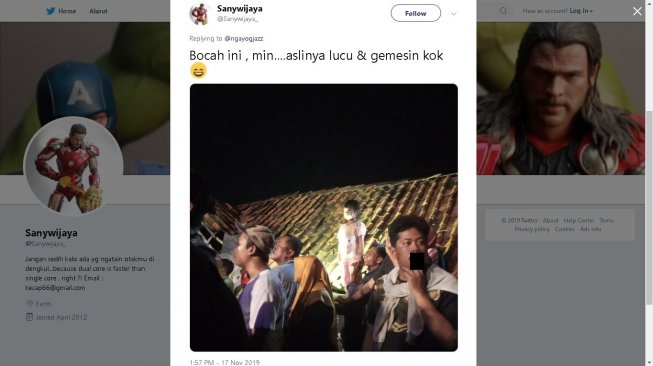 Sosok misterius di Ngayogjazz 2019 - (Twitter/@Sanywijaya_)