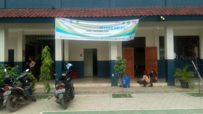 Wabah Hepatitis Hantui Depok, 50 Siswa SMPN 20 Depok Jadi Korban [Suyara.com/Supriyadi]