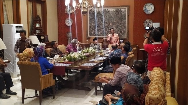 Kongkow Bareng KAHMI, Mahfud MD Ungkap Hubungan Jokowi dan HMI