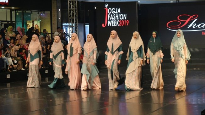 Hadir Kembali, Jogja Fashion Week 2019 Angkat Tema Trend Show