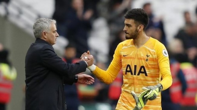 Tottenham Kalahkan West Ham di Debut Jose Mourinho