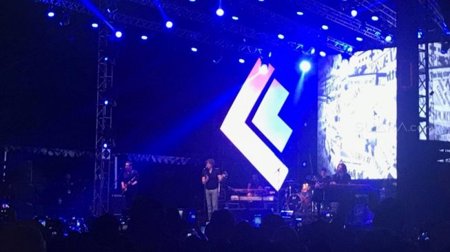 MMMBop Bikin Aksi Panggung Hanson di The 90's Festival Pecah!