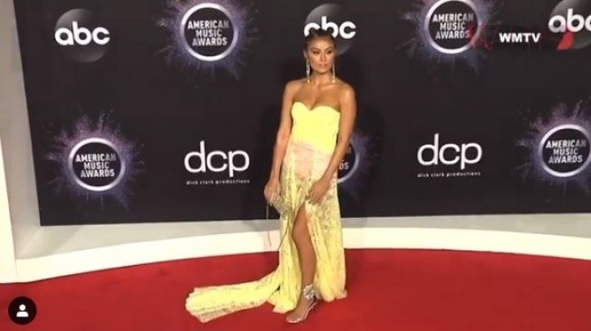 Agnez Mo hadiri acara American Music Awards (AMA) 2019 [Instagram/agnezmo]