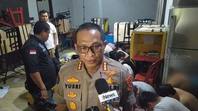 Kabid Humas Polda Metro Jaya Kombes Yusri Yunus di kawasan Slipi, Jakarta Barat. (Suara.com/Arga).