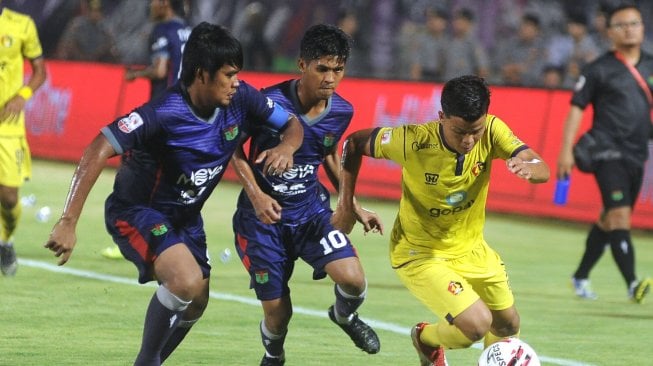 Sosok Bayu Otto, Gelandang 23 Tahun On Fire di BRI Liga 1 2023-2024