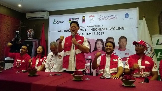 Ketua Umum Komite Olimpide Indonesia (KOI) Raja Sapta Oktohari di kawasan Senopati, Jakarta Selatan, Selasa (26/11/2019). [Suara.com/Arief Apriadi]