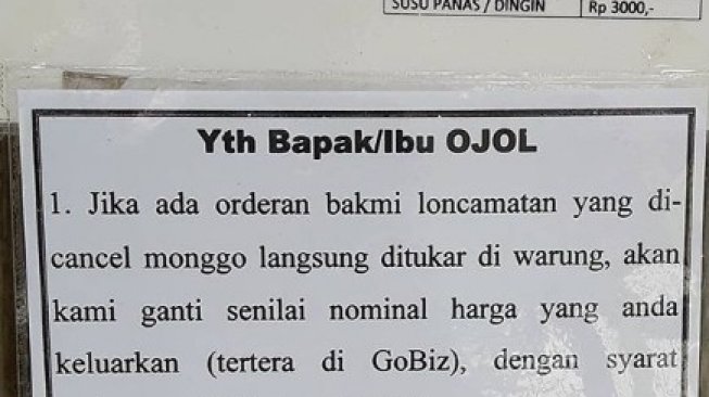 Salut, Warung Bakmi Ini Beri Bantuan untuk Ojol yang Pesanannya Dibatalkan