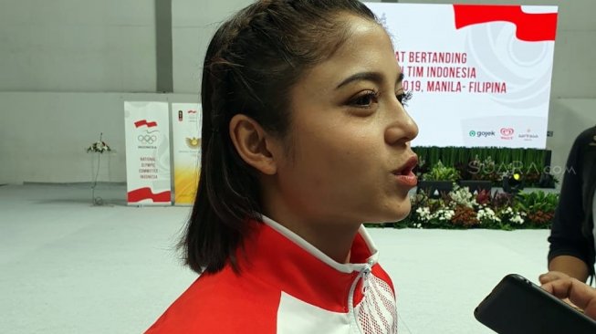 Atlet karate putri Indonesia, Maya Sheva di Basket Hall Senayan, Jakarta, Rabu (27/11/2019). [Suara.com/Arief Apriadi]