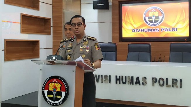 Polisi Klaim Tidak Lakukan Kekerasan Terhadap Luthfi Pembawa Bendera