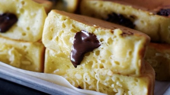 Resep Kue Pukis Kentang Keju Cokelat Ala Nicky Tirta