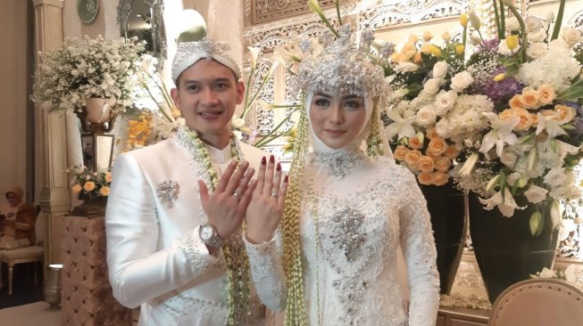 Rezky Aditya Sah Menikah dengan Citra Kirana dan 3 Berita pilihan Lainnya