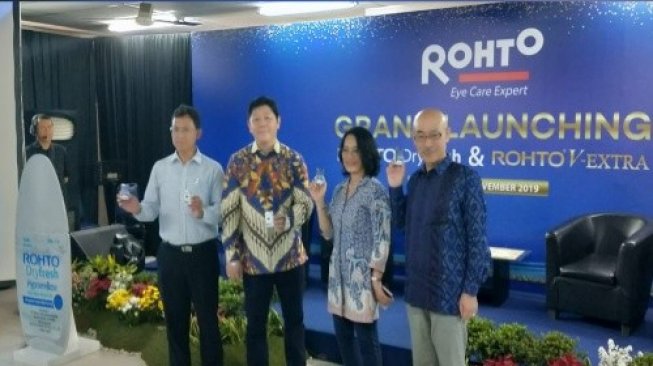 PT Rohto Laboratories Indonesia Gelar Launcing DryFresh dan Rohto V-Extra