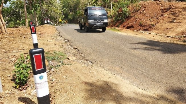 Ada Papan Penunjuk Larangan Jalur Maut, Para Pengemudi Libur Nataru Diimbau Perhatikan Lintasan di Bantul Yogyakarta Ini