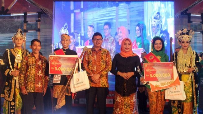 Fajar Ari dan Windy Rahmawati Pemenang Gus Yuk 2019