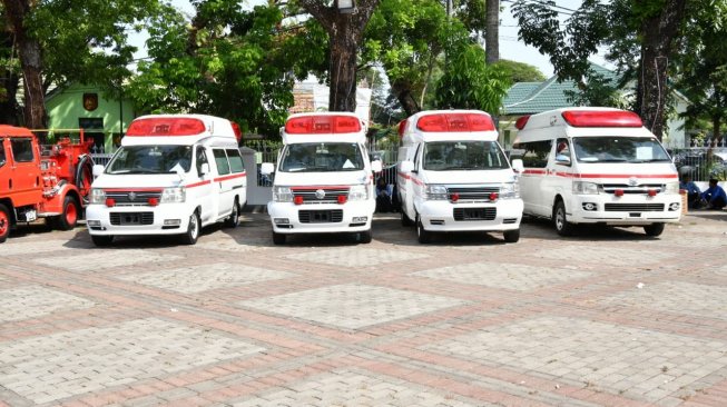 Sulsel Terima Hibah 38 Armada Ambulans dan Damkar dari Jepang