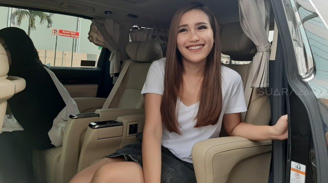 Libur Lebaran di Puncak, Ayu Ting Ting Masuk Angin