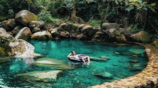 8 Wisata Alam Bogor Terpopuler, Bukit Alesano, Curug Nangka hingga Terasering 1001