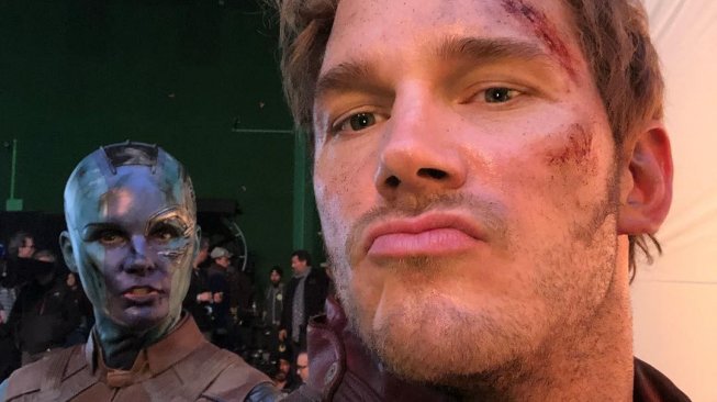 Duh, Chris Pratt Ditegur Aquaman Gara-gara Minum Pakai Botol Plastik