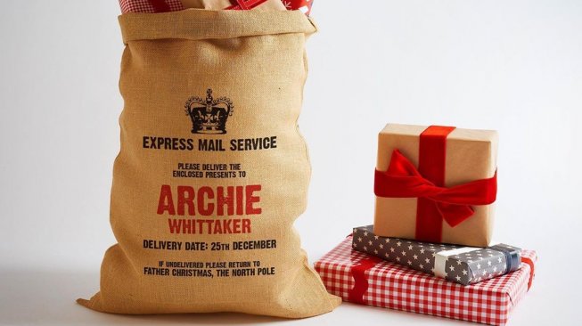 Ilustrasi kado Natal pertama bayi Archie. (Instagram/@harrowandgreen)