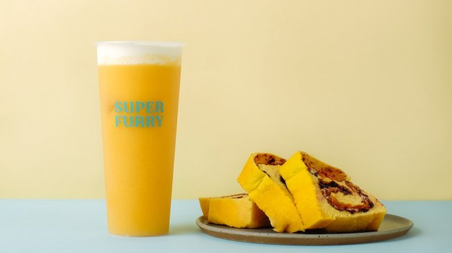 Mango Sticky Rice dan Mango Blended Cheese Tea. (Dok Super Furry) 