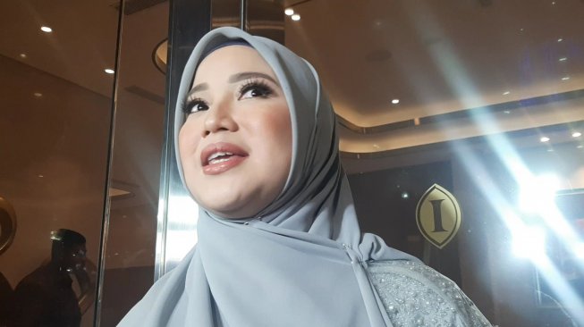 4 Tahun Menanti, Ini 4 Momen Chacha Frederica Lahirkan Anak Pertama