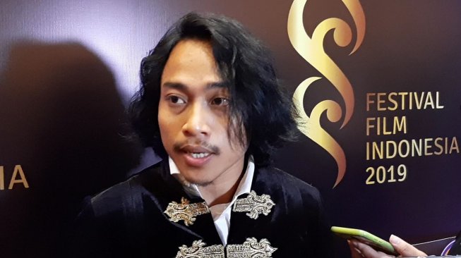 Menang FFI 2019, Muhammad Khan Nyanyi Lagu India Usai Menerima Piala Citra