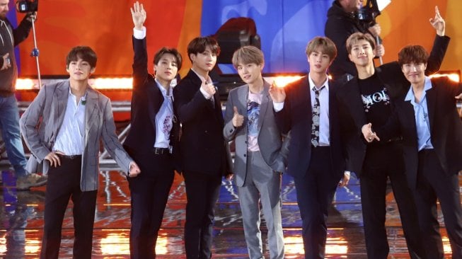 Walaupun Hasilkan US$ 57 Juta, Grup BTS Masih Kalah dengan Dua Band Legenda