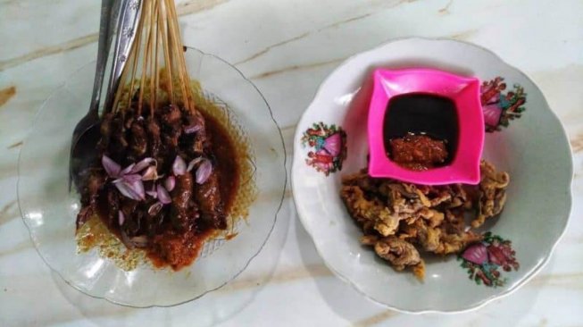 Sate Emprit Mbah Darmo. (Sumber : telusuriindonesia.co)