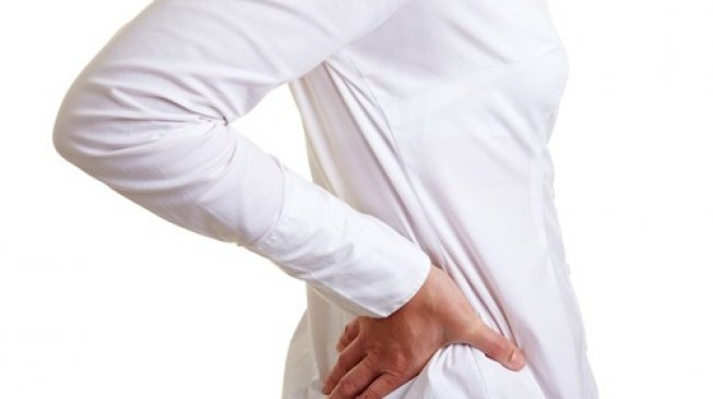 Illustration of back pain due to kidney disease.  (Shutterstock)