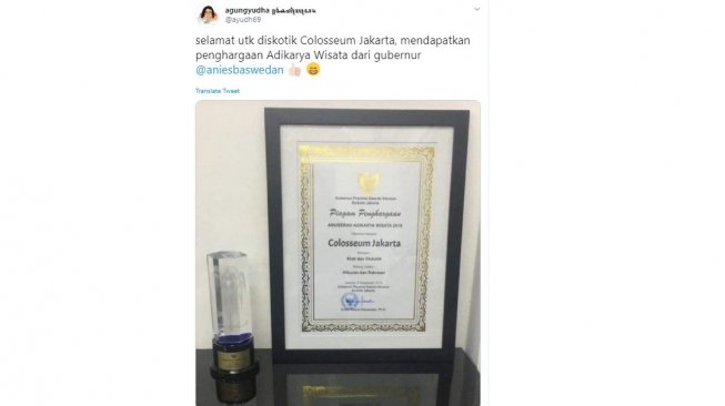 Penghargaan Anugerah Adikarya Wisata 2019 kepada Colloseum Club (twitter @ayudh69)