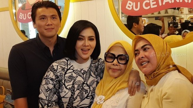 Demi Reino Barack, Syahrini Rela Badannya Bau Bawang