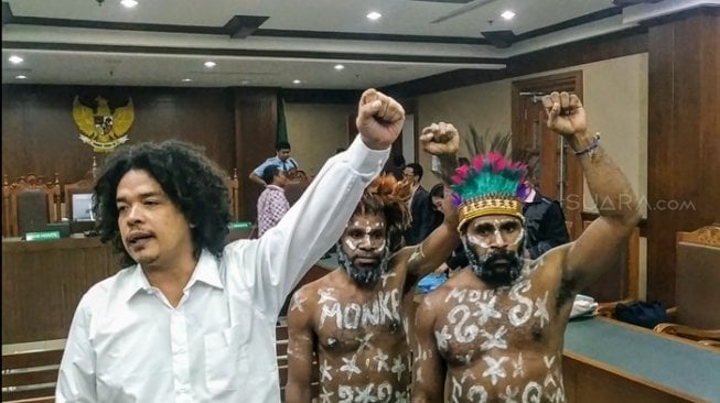 Kasus Rasisme Ambroncius, Eks Tapol Papua: Budaya Buruk Politisi Indonesia