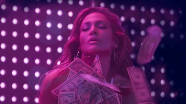 Jennifer Lopez sebagai Ramona dalam film Hustlers. (Instagram/@hutlersmovie)