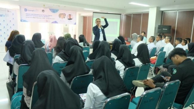 Danafix Dukung Peningkatan Literasi Keuangan dengan Danafix Talks