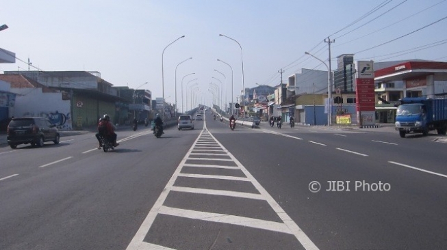 Kecelakaan Karambol di Flyover Palur Karanganyar, 4 Mobil Rusak