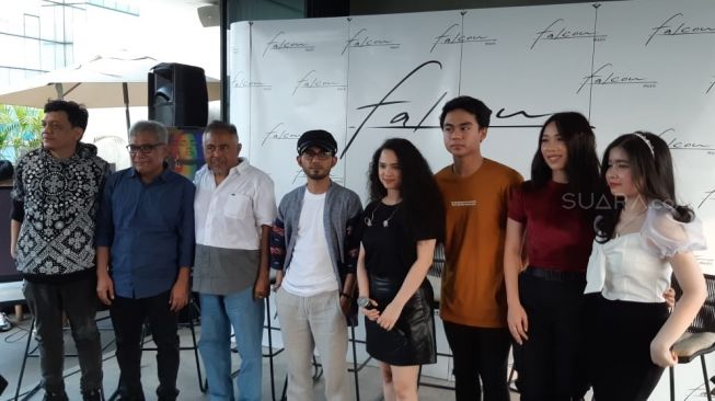 Lima Penyanyi Andalan Falcon Music Rilis Single Secara Bersamaan