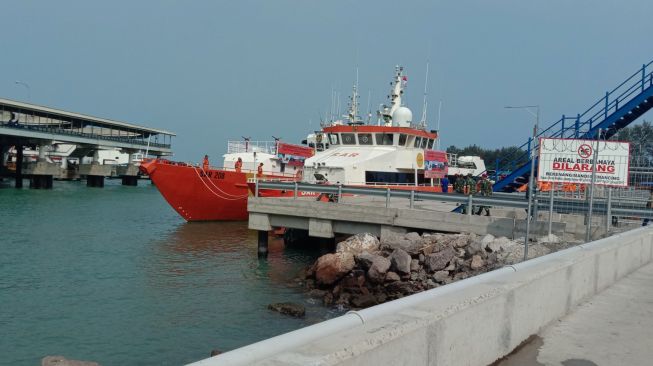 Penumpang Kapal asal Bandar Lampung Lompat ke Laut di Perairan Merak