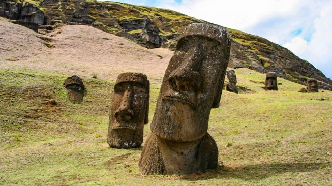 Ilmuwan Ungkap Teori Baru Alasan Mengapa Patung  Moai  Dibuat