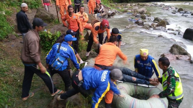 Bus Sriwijaya Masuk Jurang, Menhub Minta KNKT Cari Tahu Penyebabnya