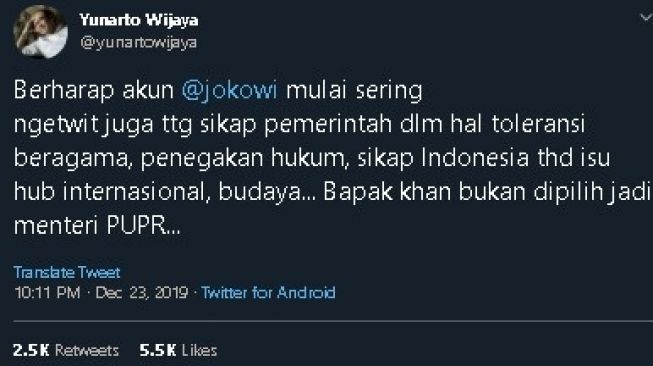 Cuitan Yunarto Wijaya yang menyindir Jokowi. (Twitter/@yunartowijaya)