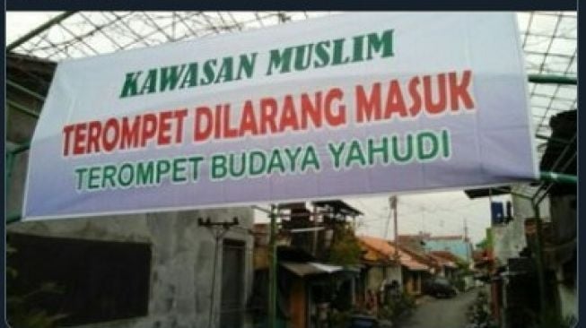 Viral Spanduk Terompet Budaya Yahudi, Eks Jubir Gusdur Sentil Budiman