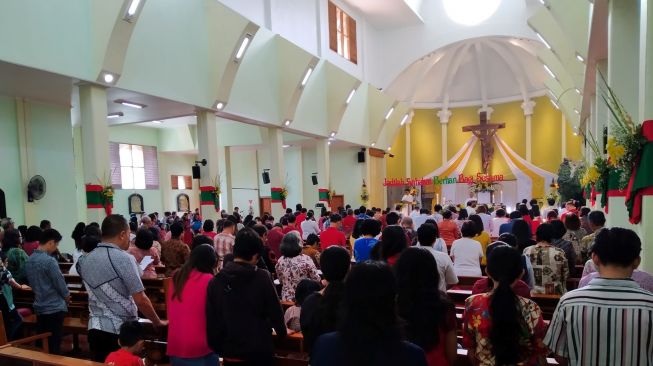 Pasca Natal Berdarah Tahun Lalu, Gereja St Lidwina Kini Punya Pamja