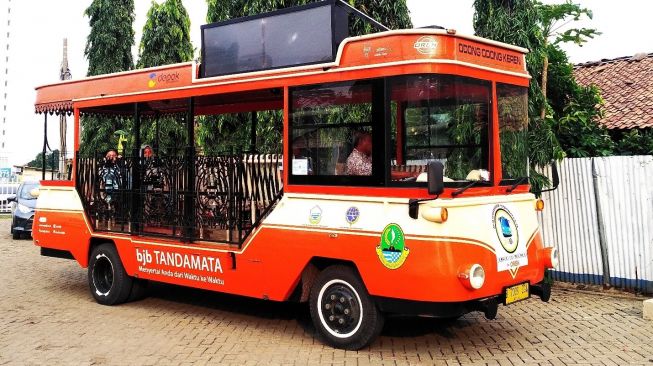 Bus Oren, Transportasi Murah Keliling Depok