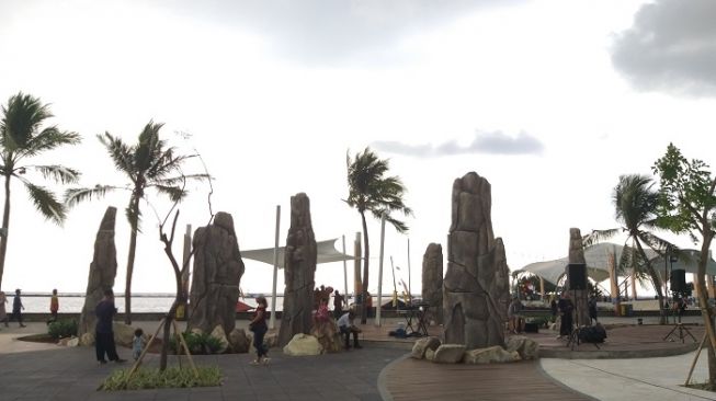 Pantai Ancol siap berbenah menjadi lebih baik di tahun 2020. (Suara.com/Risna Halidi)