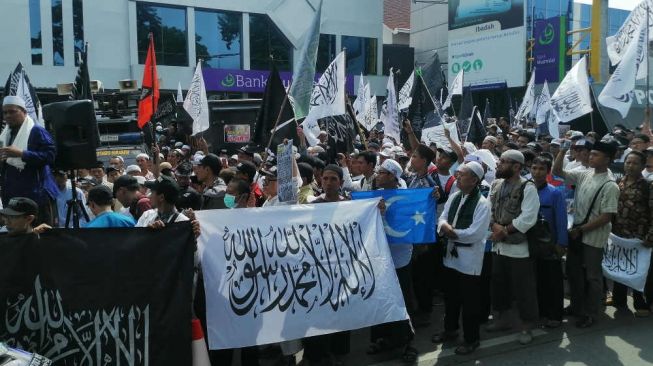 Aksi Bela Uighur di Surabaya, Massa Tuntut Konjen dan Dubes China Diusir